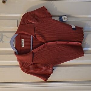 ARIZONA JEAN CO WOMENS JUNIOR "CHUTNEY" BROWN SHORT SLEEVE CROP TO SIZE LARGE